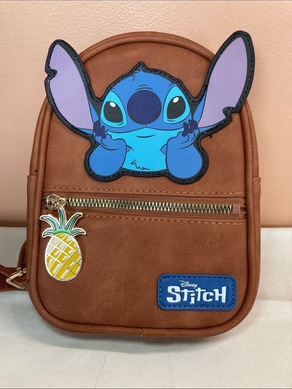 Bioworld Disney Stitch sling bag